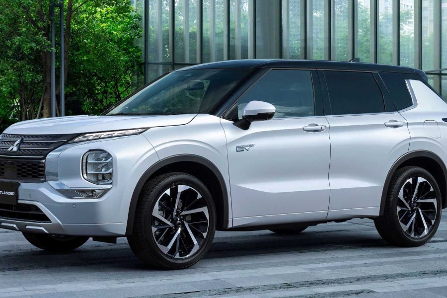 MITSUBISHI OUTLANDER 2022